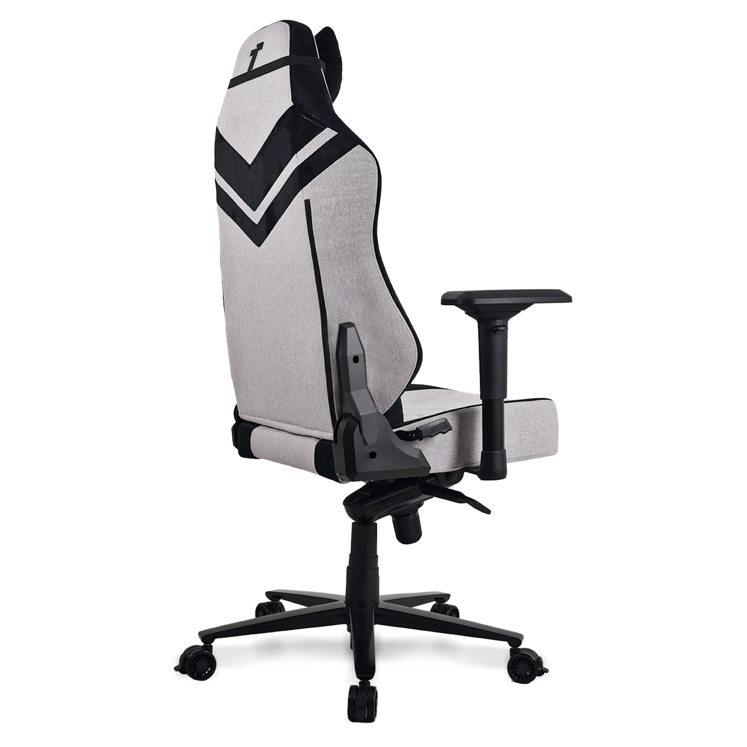 360ยฐ view of TTRacing Maxx Air Threads Fabric Gaming Chair - angle 5