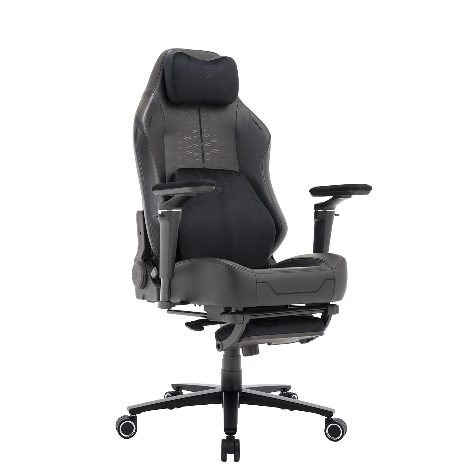 360° view of TTRacing Maxx Pro Gaming Chair - angle 3
