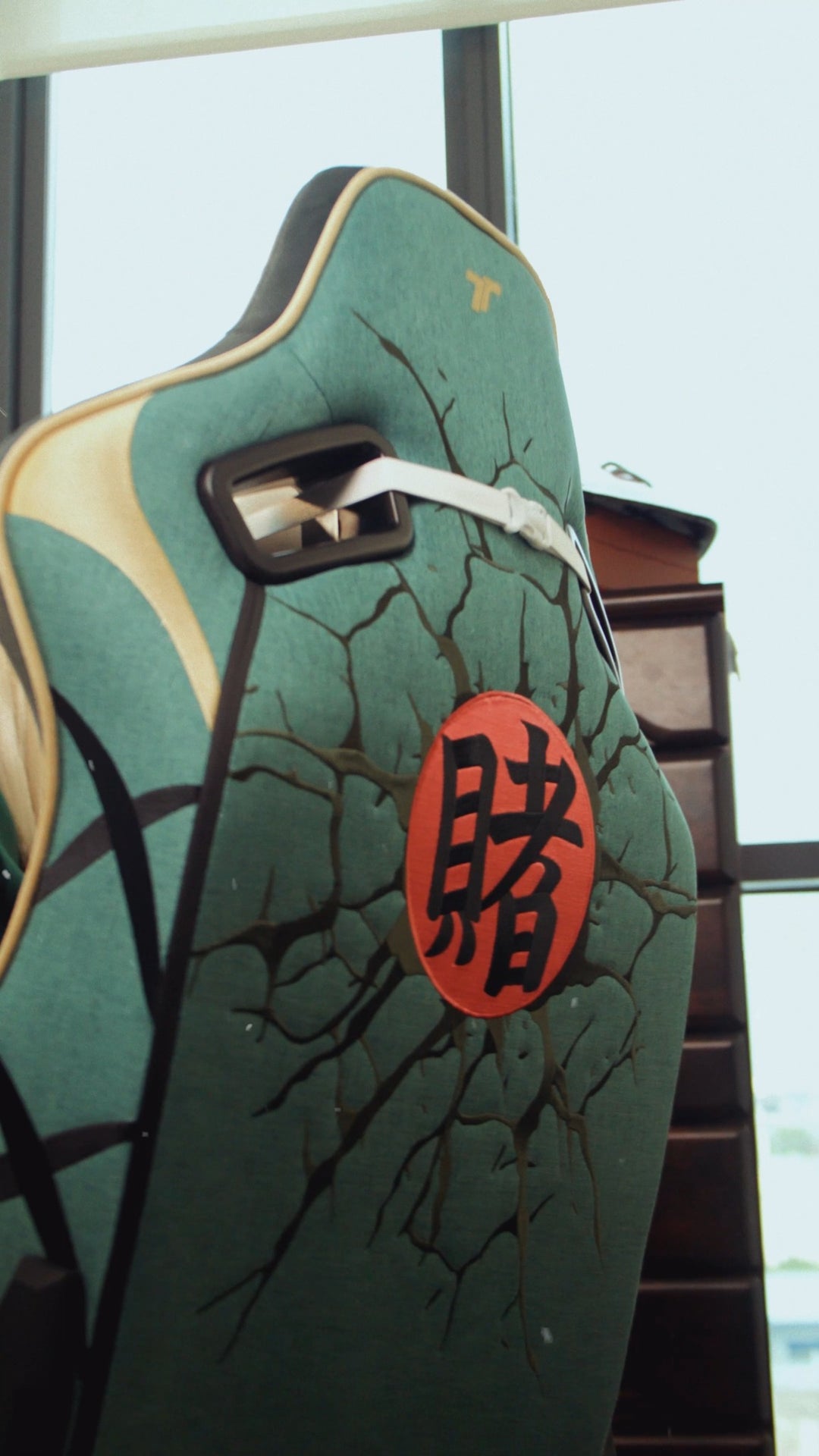 TTRacing Surge X Air Threads Fabric Gaming Chair - Tsunade Edition