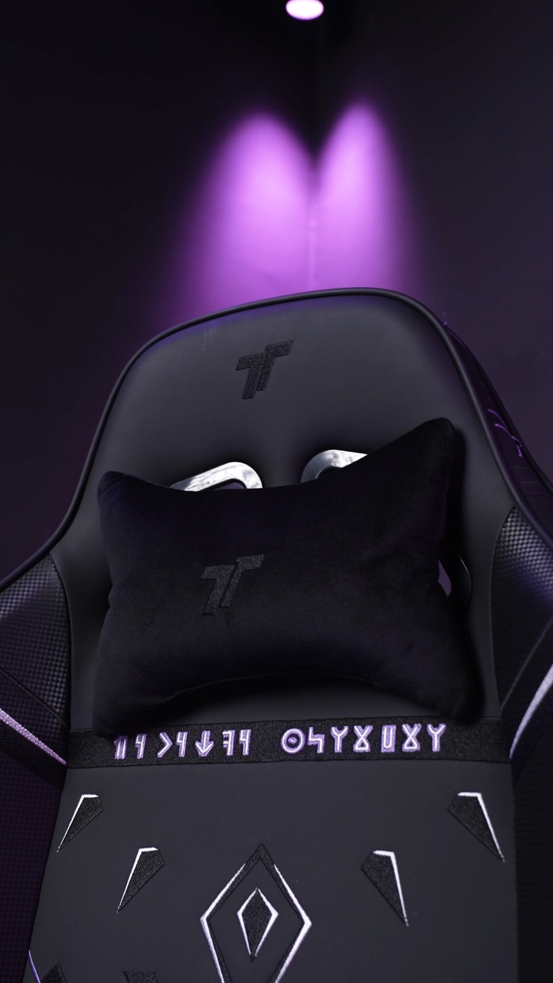 TTRacing Swift X 2020 Gaming Chair - Black Panther Edition